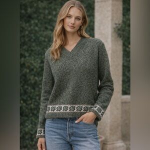 Woolrich 100% Wool Fern Green Boxy Fit Sweater Size Small